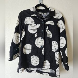 Chico's Black and White Textured Button-Up Blouse